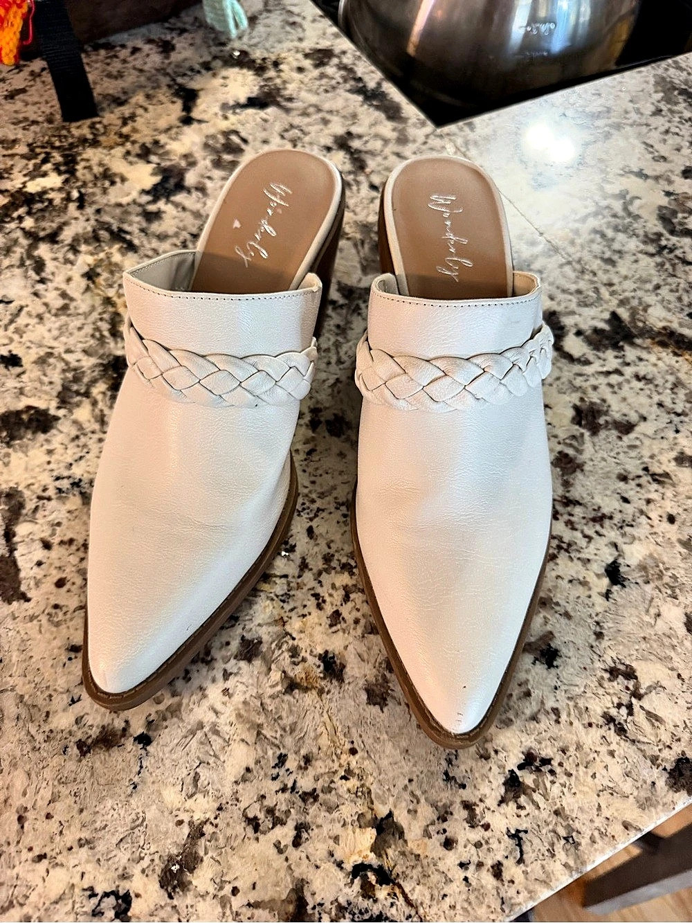 Wonderly Lasso Mules White Braided Pointed-Toe US 9M